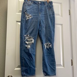 American Eagle curvy mom jean